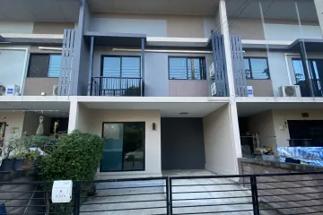 3 Bedroom Townhouse for sale in Mettown Bangna, Bang Bo, Samut Prakan