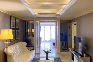 1 Bedroom Condo for sale in Silom, Bangkok near BTS Saphan Taksin