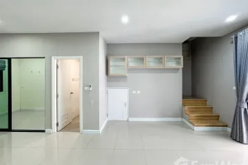 4 Bedroom House for sale in Patio Ramintra, Tha Raeng, Bangkok