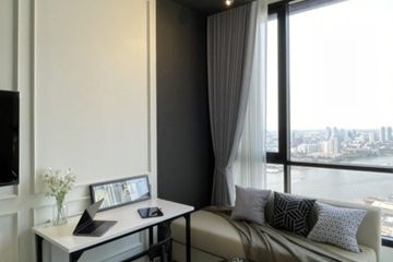 1 Bedroom Condo for sale in Bang Lamphu Lang, Bangkok near BTS Krung Thon Buri