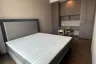 1 Bedroom Condo for sale in Silom, Bangkok near BTS Surasak