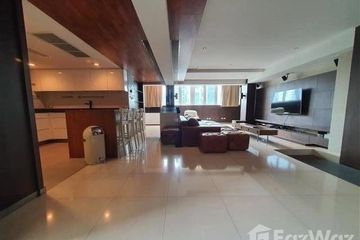 2 Bedroom Condo for sale in Phra Khanong, Bangkok near BTS Thong Lo