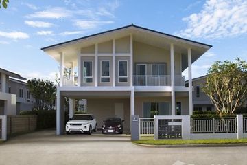 4 Bedroom House for sale in Sam Wa Tawan Tok, Bangkok