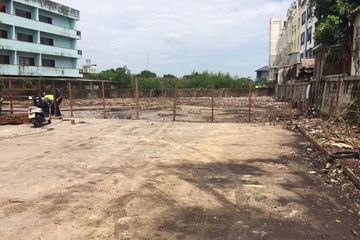 Land for sale in Khlong Chaokhun Sing, Bangkok near MRT Lat Phrao 101