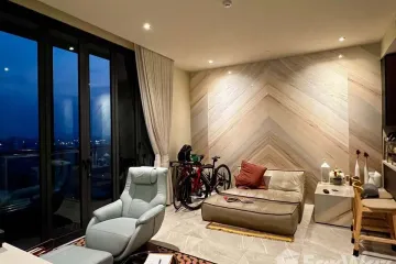1 Bedroom Condo for sale in Khlong Tan Nuea, Bangkok near BTS Thong Lo