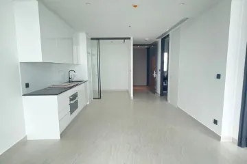 1 Bedroom Condo for sale in Silom, Bangkok near BTS Saint Louis