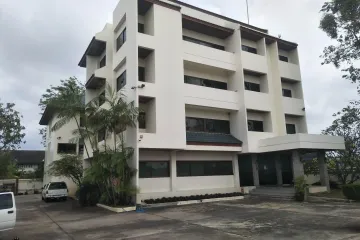 Land for sale in Khan Na Yao, Bangkok near MRT Nopparat