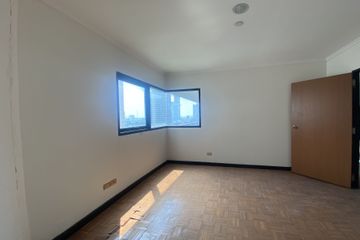 2 Bedroom Condo for sale in Sathorn Gardens, Thung Maha Mek, Bangkok near MRT Lumpini