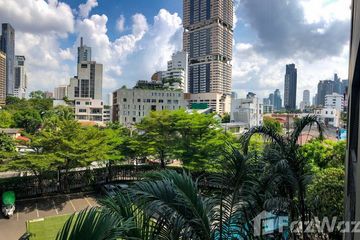 2 Bedroom Condo for sale in Khlong Tan, Bangkok near BTS Phrom Phong