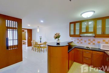 1 Bedroom Condo for sale in Nusa State Tower Condominium, Silom, Bangkok near BTS Surasak