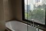 2 Bedroom Condo for sale in Makkasan, Bangkok near MRT Phetchaburi