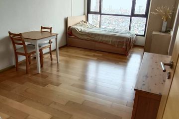 1 Bedroom Condo for sale in Fuse Sathorn - Taksin, Bang Lamphu Lang, Bangkok near BTS Wongwian Yai