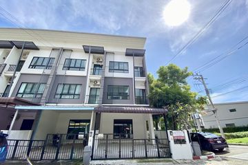 3 Bedroom Townhouse for sale in Nai Khlong Bang Pla Kot, Samut Prakan