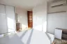 2 Bedroom Condo for sale in Emerald Residence Ratchada, Din Daeng, Bangkok near MRT Huai Khwang