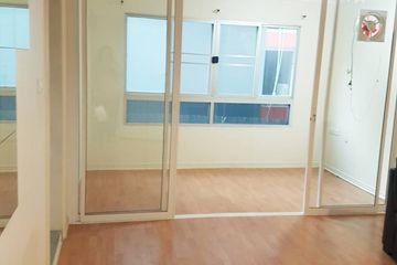 1 Bedroom Condo for sale in Sam Sen Nok, Bangkok