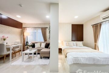 1 Bedroom Condo for sale in Hua Mak, Bangkok near MRT Si Kritha