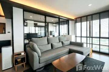 1 Bedroom Condo for sale in Bang Phong Pang, Bangkok