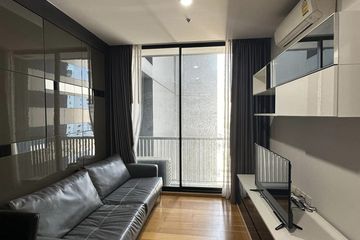1 Bedroom Condo for sale in Silom, Bangkok near BTS Surasak
