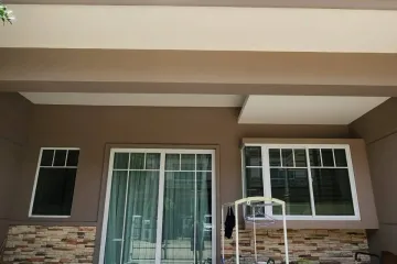 3 Bedroom Townhouse for sale in Bang Rak Phatthana, Nonthaburi near MRT Khlong Bang Phai