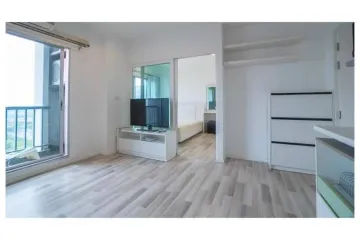1 Bedroom Condo for sale in Bang Talat, Nonthaburi near MRT Si Rat