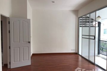 3 Bedroom Townhouse for sale in Bang Khu Wiang, Nonthaburi