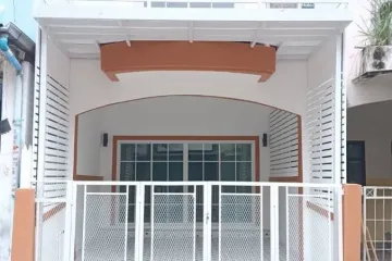 2 Bedroom Townhouse for sale in Sai Noi, Nonthaburi