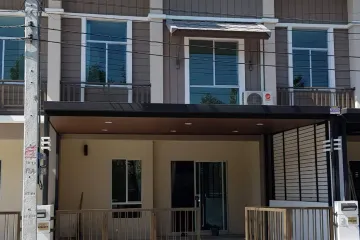 3 Bedroom Townhouse for rent in Prachathipat, Pathum Thani