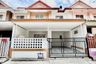 3 Bedroom Townhouse for sale in Khlong Sam, Pathum Thani