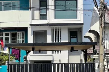 4 Bedroom Townhouse for sale in Tha Sai, Nonthaburi near MRT Sanambin Nam