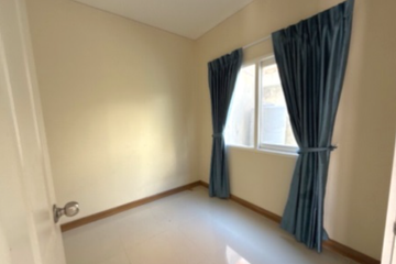 3 Bedroom Townhouse for sale in Phanthai Norasing, Samut Sakhon