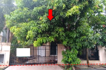 3 Bedroom House for sale in Lam Pla Thio, Bangkok