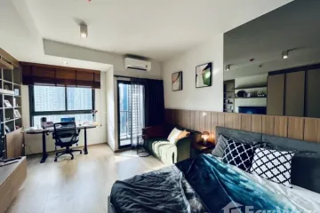 1 Bedroom Condo for rent in Huai Khwang, Bangkok near MRT Phra Ram 9