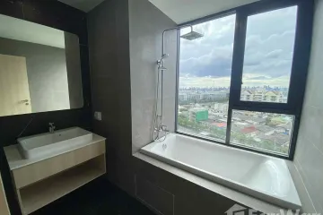 2 Bedroom Condo for rent in Bang Chak, Bangkok near BTS Punnawithi