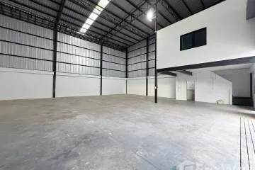 House for rent in Racha Thewa, Samut Prakan