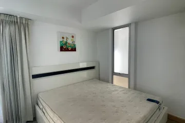 1 Bedroom Condo for rent in Bang Kapi, Bangkok near MRT Phetchaburi