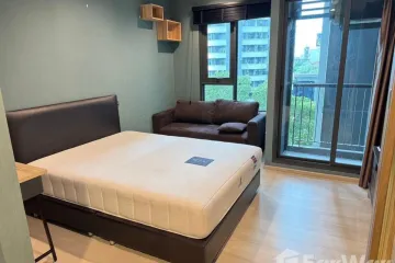 Condo for rent in Life One Wireless, Lumpini, Bangkok near BTS Ploen Chit
