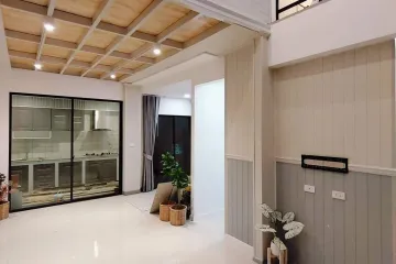 4 Bedroom Townhouse for rent in Anusawari, Bangkok