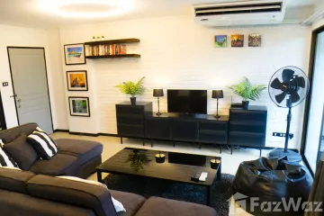 1 Bedroom Condo for rent in Si Phraya, Bangkok near MRT Sam Yan