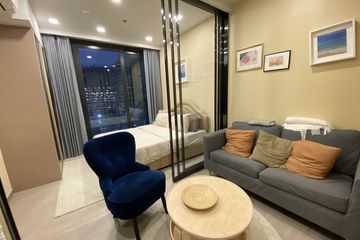 Condo for rent in Huai Khwang, Bangkok near MRT Phra Ram 9