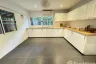5 Bedroom House for rent in Bang Kapi, Bangkok near MRT Pradit Manutham