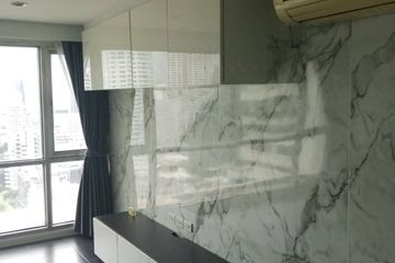 1 Bedroom Condo for rent in Khlong Toei Nuea, Bangkok near BTS Nana