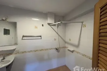 2 Bedroom Apartment for rent in Khlong Toei Nuea, Bangkok near MRT Sukhumvit