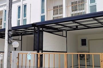 3 Bedroom Townhouse for rent in Don Mueang, Bangkok
