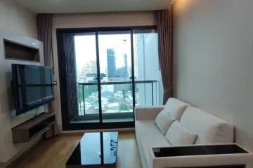 1 Bedroom Condo for rent in Silom, Bangkok near BTS Saint Louis