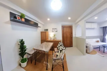 2 Bedroom Condo for rent in Chong Nonsi, Bangkok