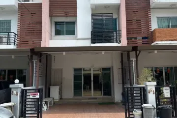 4 Bedroom Townhouse for rent in Suan Luang, Bangkok