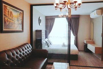 1 Bedroom Condo for rent in Khlong Tan Nuea, Bangkok near BTS Ekkamai