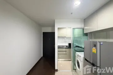 2 Bedroom Condo for rent in Huai Khwang, Bangkok near MRT Phra Ram 9