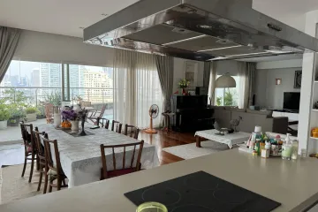 4 Bedroom Condo for rent in Khlong Tan, Bangkok near BTS Phrom Phong