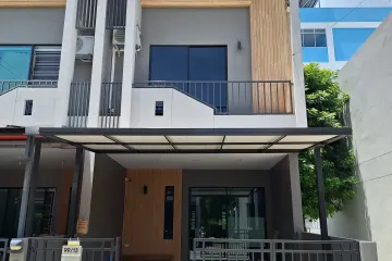 4 Bedroom Townhouse for rent in Samrong, Samut Prakan near BTS Samrong